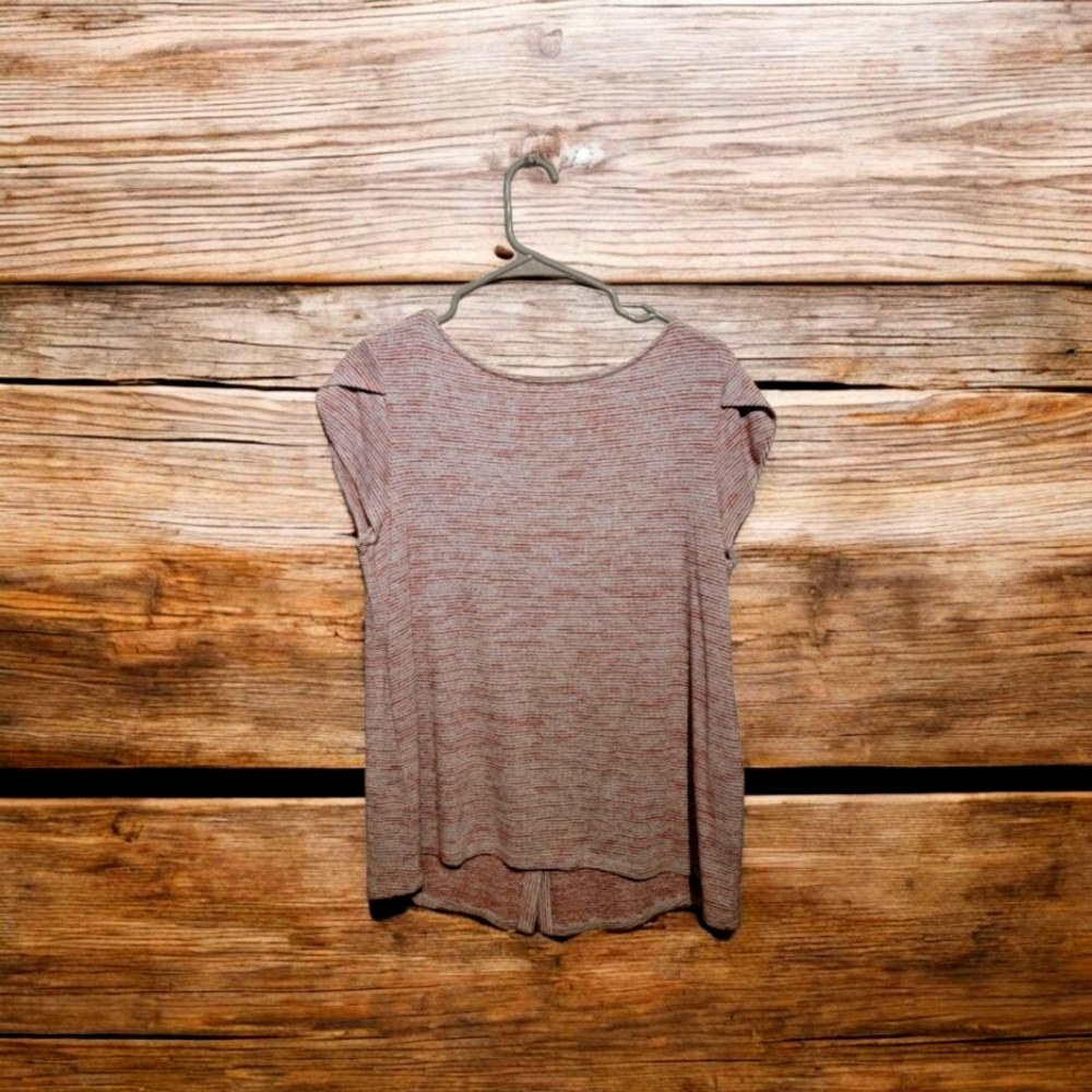 Market and Spruce Women's Heathered Top